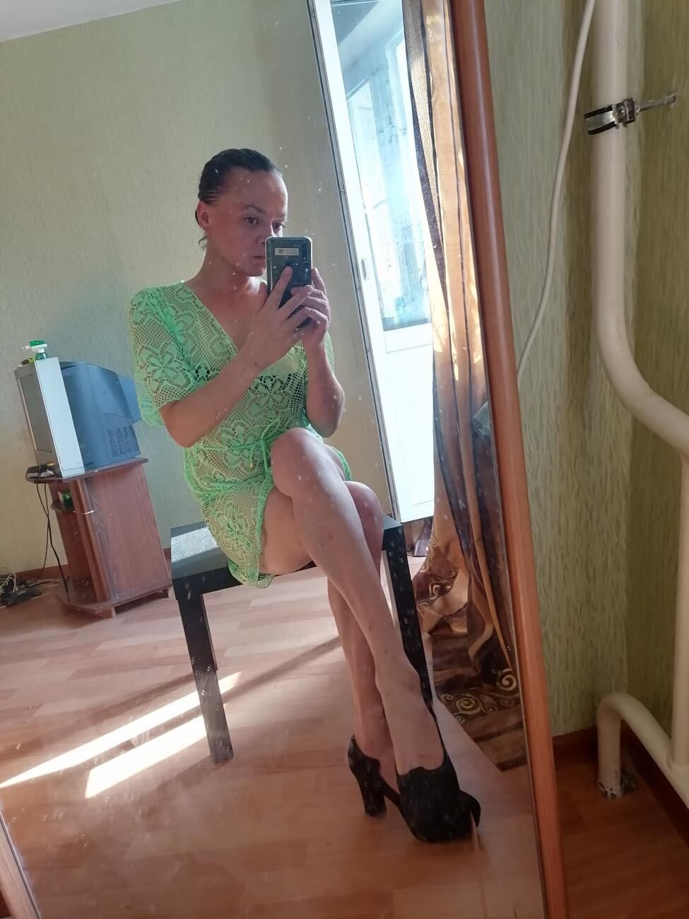 Путана Транс Женя 38 лет сделает профессионально эротический массаж и примет у себя